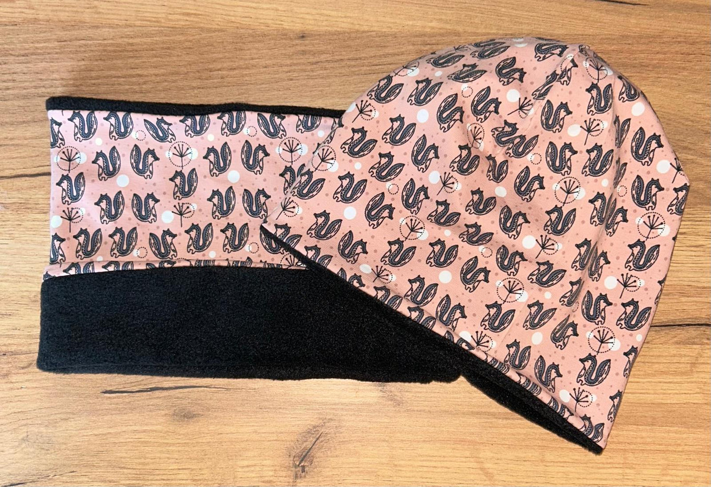 Set - Wendeloop & Wendemütze Altrosa mit Füchsen